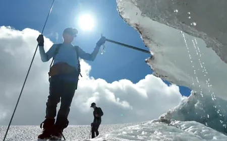 Capturing the melting of glaciers, with data and art