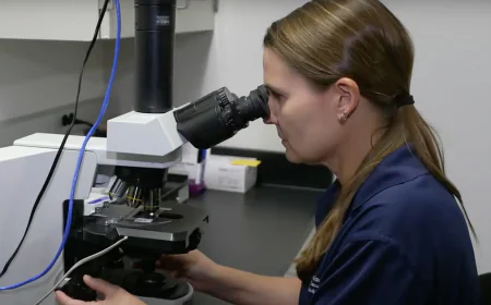 U.S. scientists work to preserve vulnerable species at a Smithsonian lab