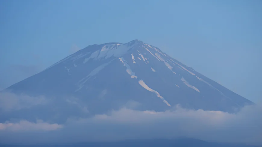 AI simulation of a Mount Fuji eruption is being used to prepare Tokyo for the worst