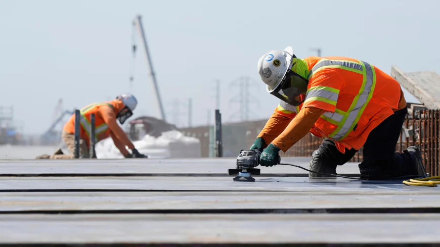 Trump administration wants to hand out $2.4 billion it took from California's high-speed railroad