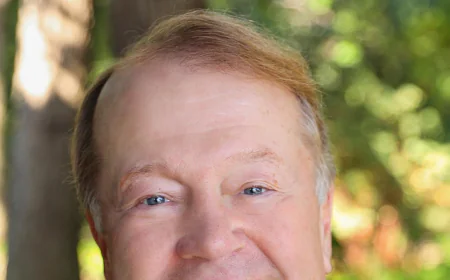 Silicon Valley leader who navigated the internet's boom and bust sees another wild ride with AI