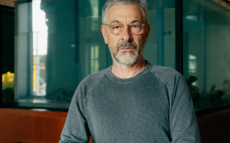 In This Restaurant, the Crabs Are Part of the Art