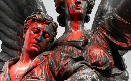 Fallen Confederate Statues Take Center Stage in the Year’s Boldest Show