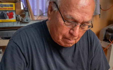 A Wampum Maker’s Creations Help Keep Indian Heritage Alive