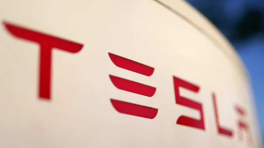 US opens Tesla probe after more crashes involving its so-called full self-driving technology