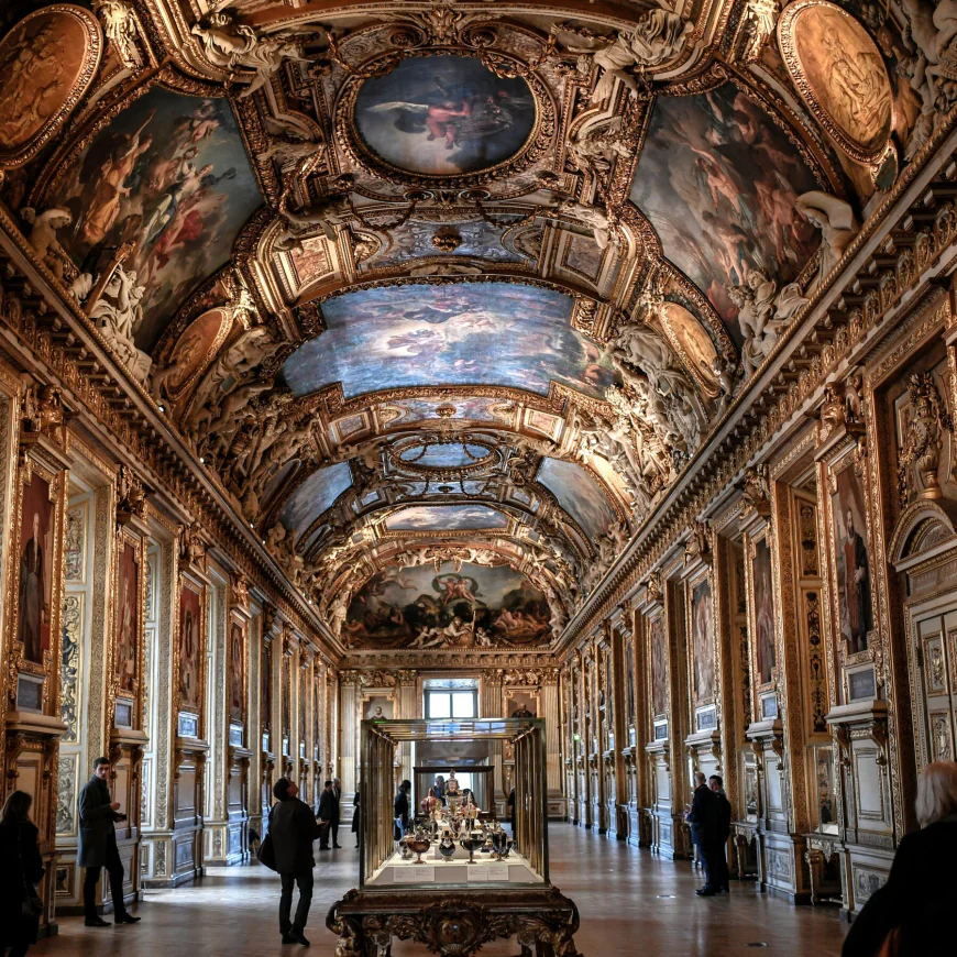 The Louvre’s Attraction Is Its History. That’s Also Its Weakness.