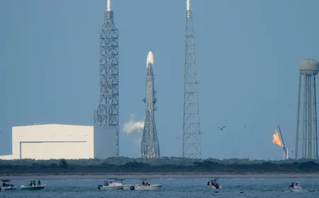 Solar storms delay launch of Blue Origin's big new rocket with Mars orbiters for NASA
