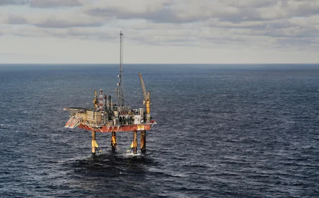 Ambitious plan to store CO2 beneath the North Sea set to start operations