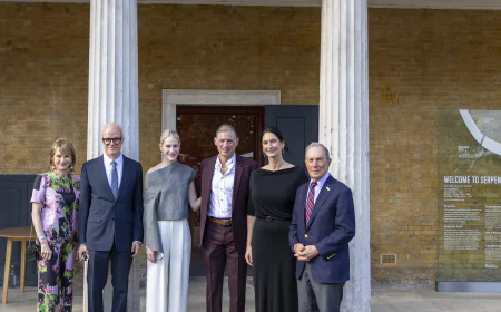 Two Galleries Form New Art Prize