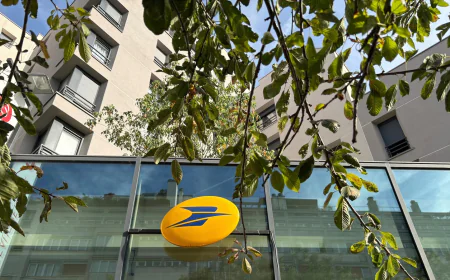 Pro-Russian hackers claim cyberattack on French postal service