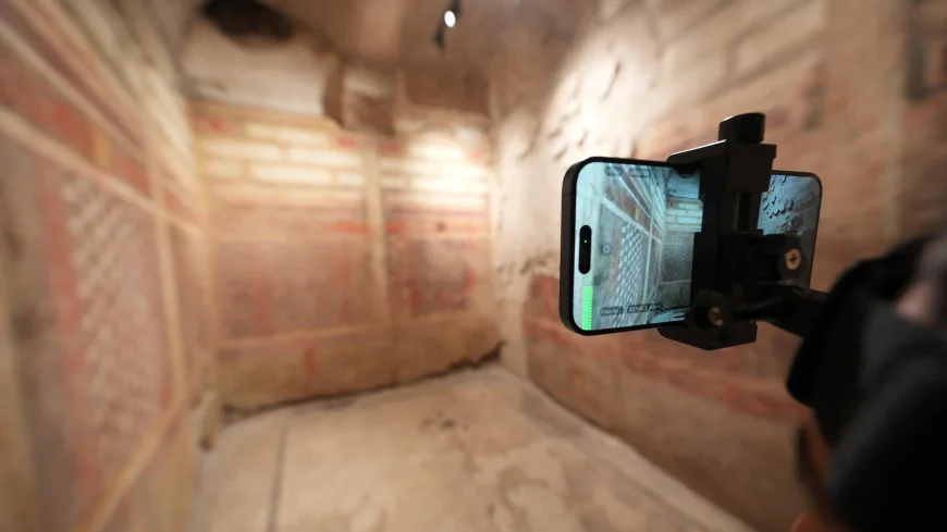 Ancient Rome meets modern technology as tourists visit an ancient home via livestream tours